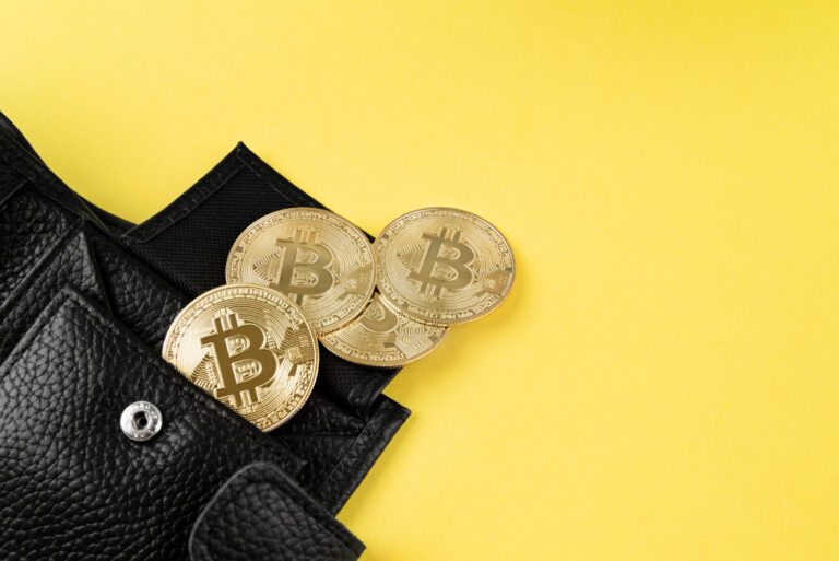 XRP em 2025: dólar, remessas e uso prático na América Latina